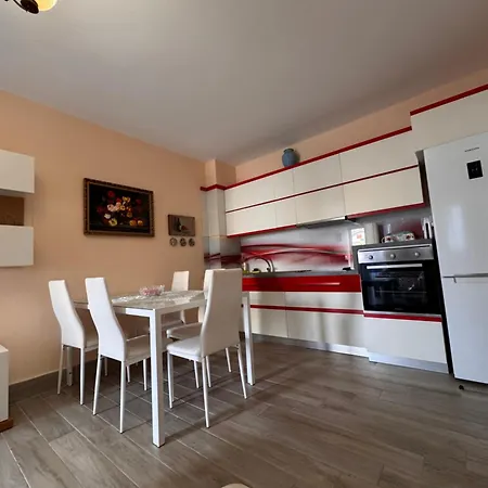 Grand Blue Fafa Apartment *