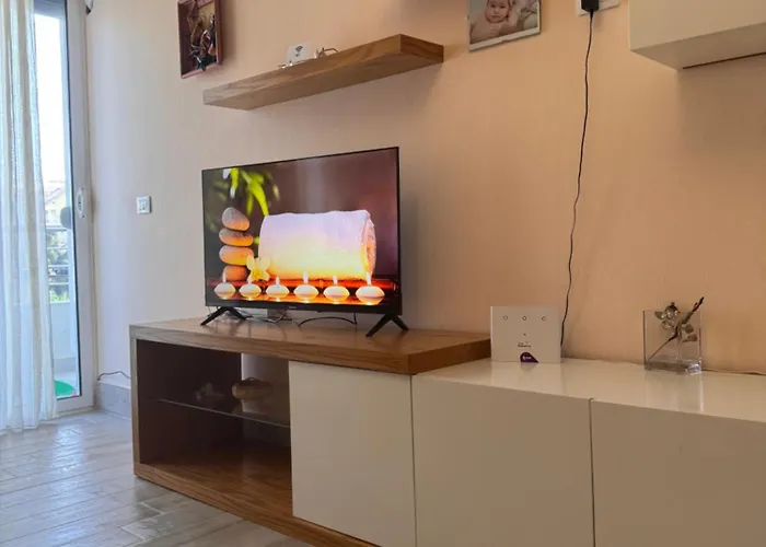 Apartment Grand Blue Fafa *