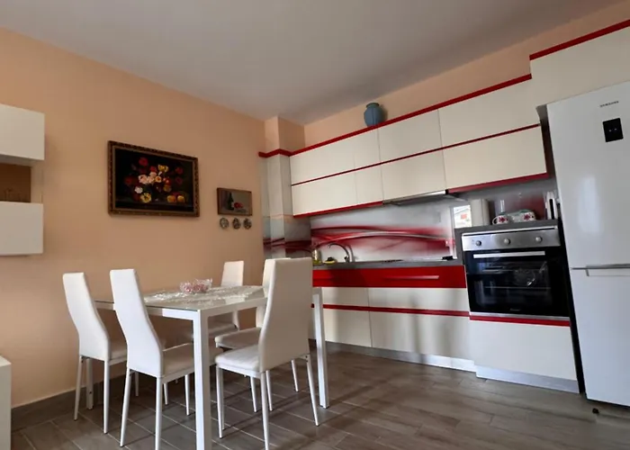 Grand Blue Fafa Apartment *